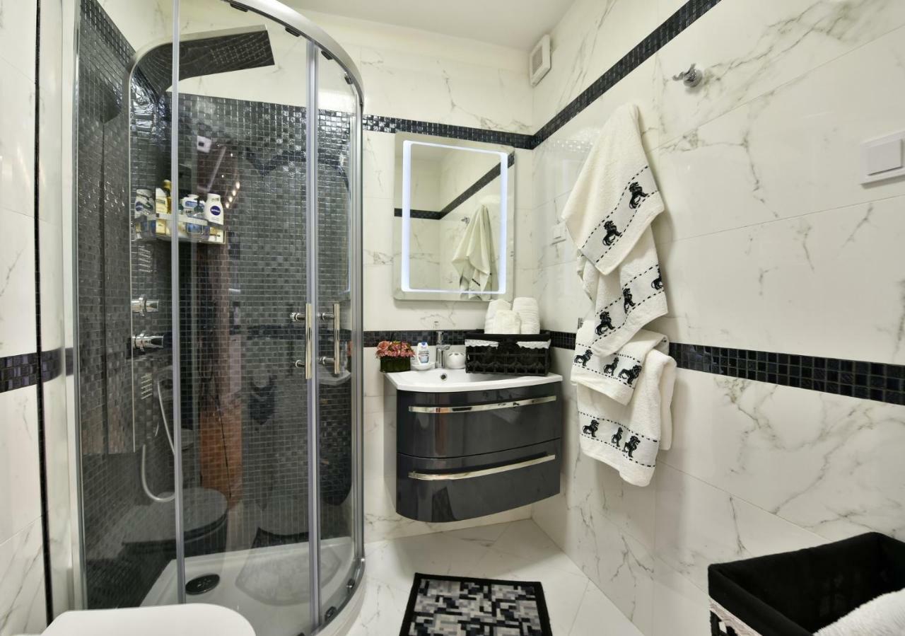 Apartment Markovski Porec Ngoại thất bức ảnh